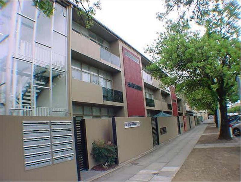 Adelaide Dress Circle Apartments - Ward Street Екстериор снимка